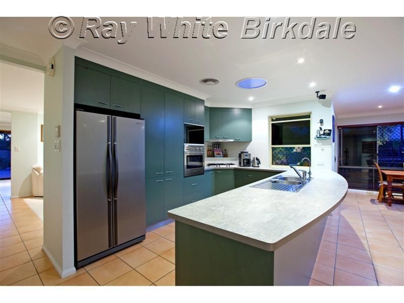 1 Parkvale Street, Victoria Point QLD 4165