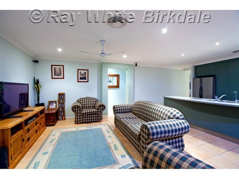 1 Parkvale Street, Victoria Point QLD 4165