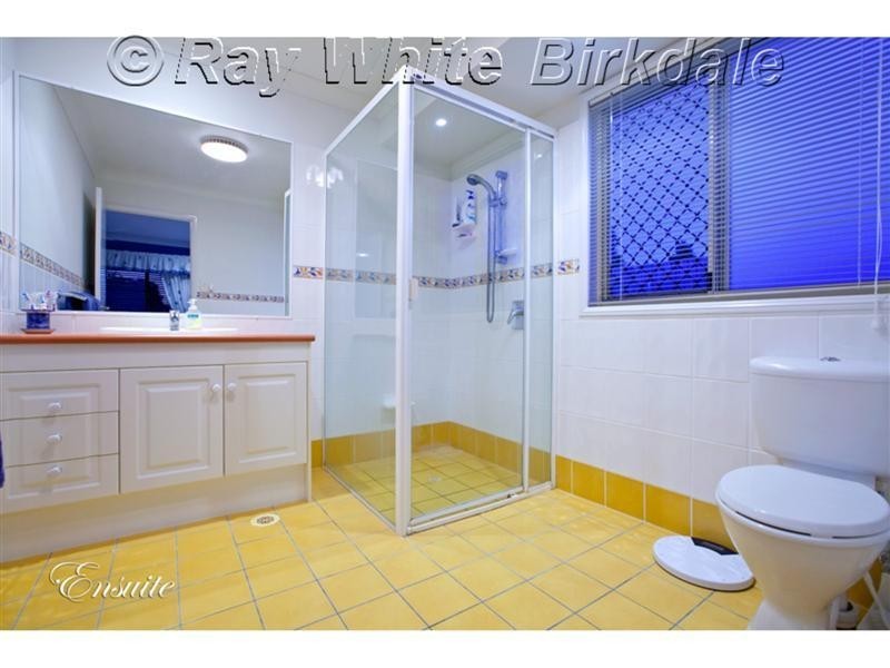 1 Parkvale Street, Victoria Point QLD 4165