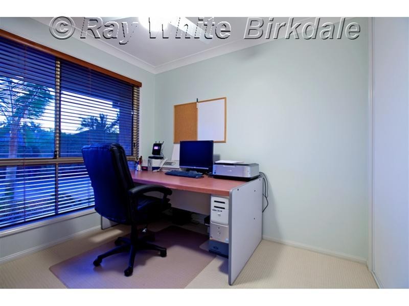 1 Parkvale Street, Victoria Point QLD 4165