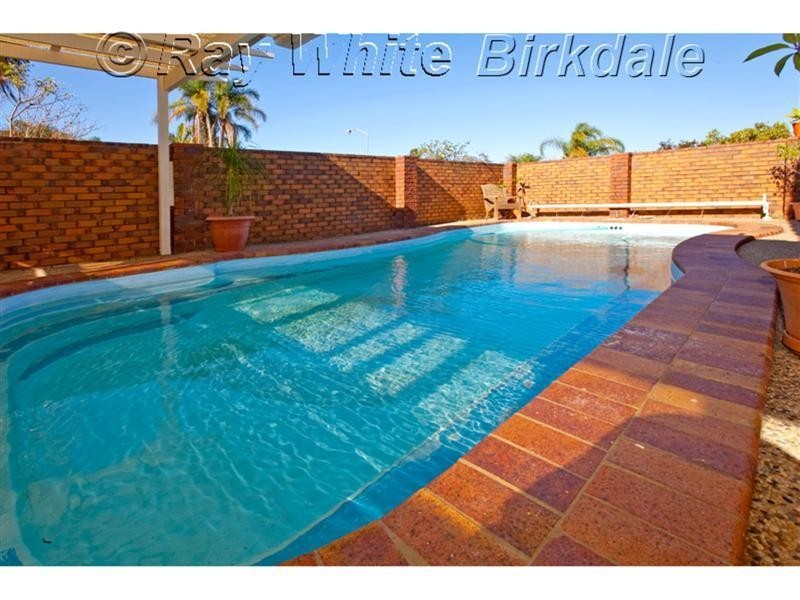 2 Radstock Place, Tingalpa QLD 4173