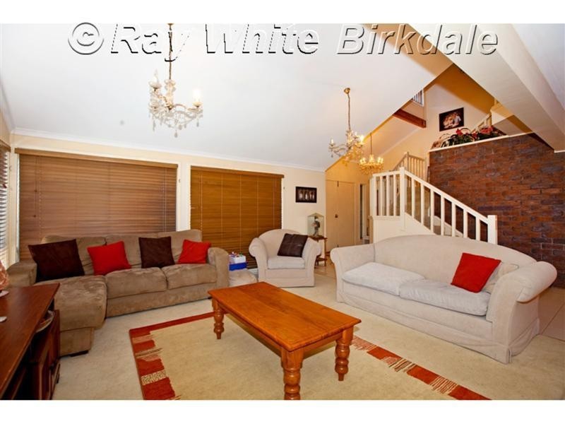 2 Radstock Place, Tingalpa QLD 4173