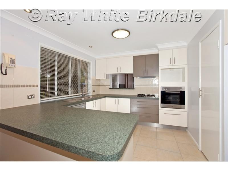 15 Sheena Street, Wellington Point QLD 4160