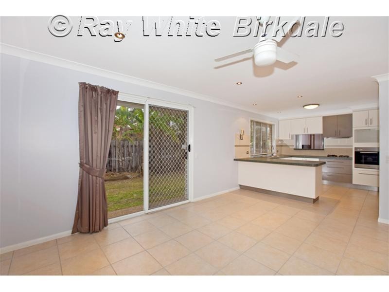 15 Sheena Street, Wellington Point QLD 4160