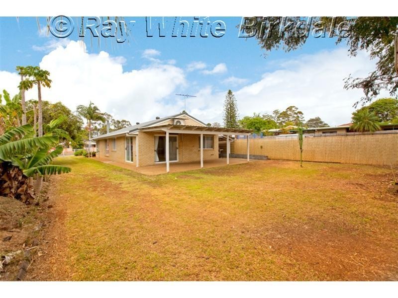 15 Sheena Street, Wellington Point QLD 4160