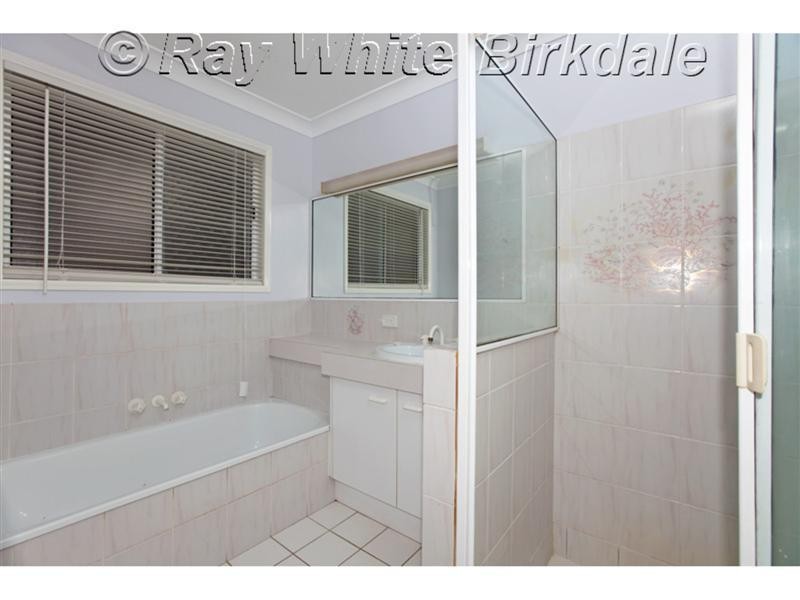 15 Sheena Street, Wellington Point QLD 4160