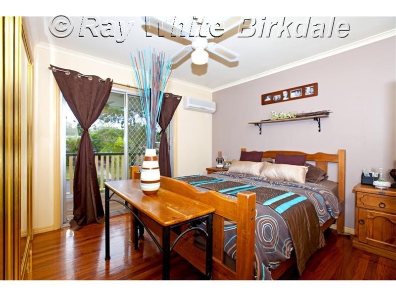 11 Currawong Drive, Birkdale QLD 4159