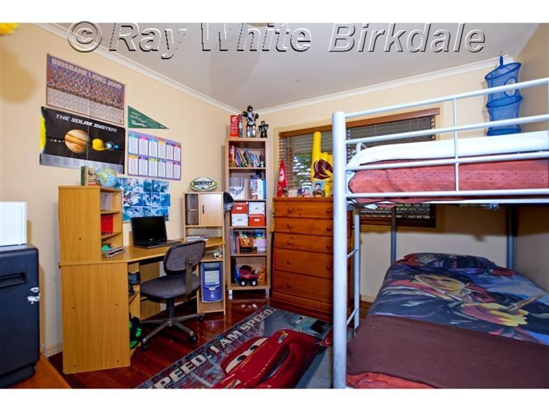 11 Currawong Drive, Birkdale QLD 4159