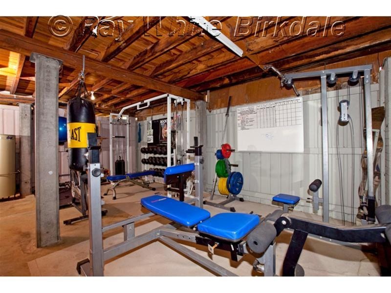 11 Currawong Drive, Birkdale QLD 4159