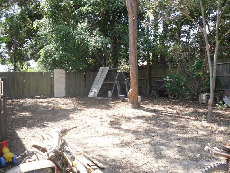 17 Kennedy Drive, Capalaba QLD 4157