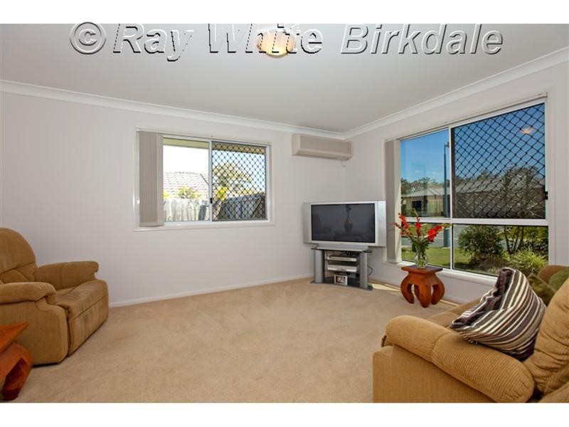 3 Dory Close, Redland Bay QLD 4165