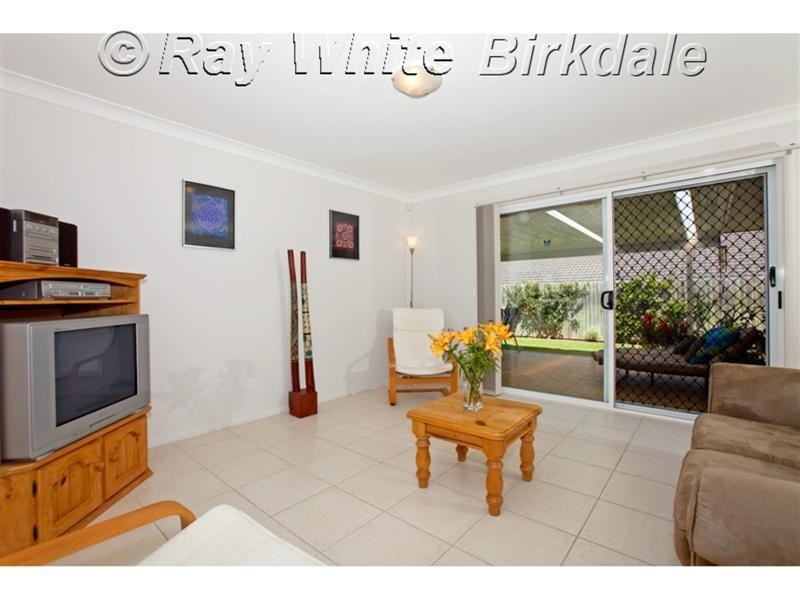 3 Dory Close, Redland Bay QLD 4165