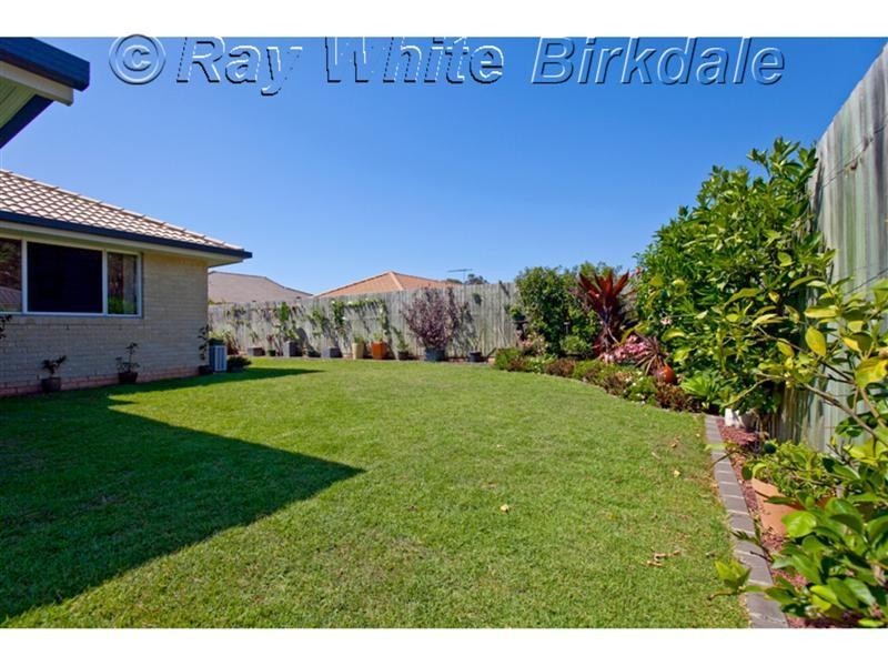 3 Dory Close, Redland Bay QLD 4165