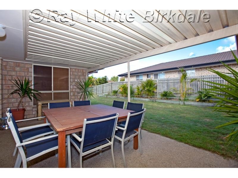 8 Moonlight Place, Capalaba QLD 4157