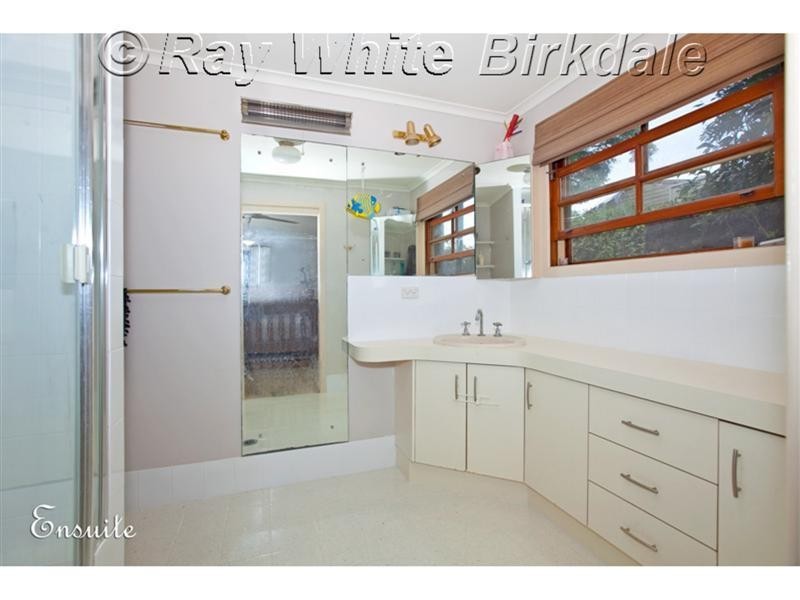 18 Creswick Place, Birkdale QLD 4159