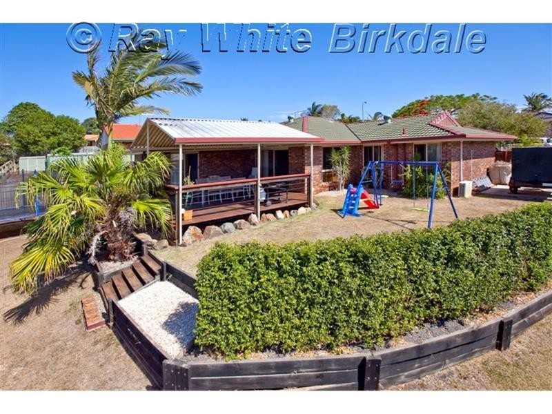 12 Lynch Crescent, Birkdale QLD 4159