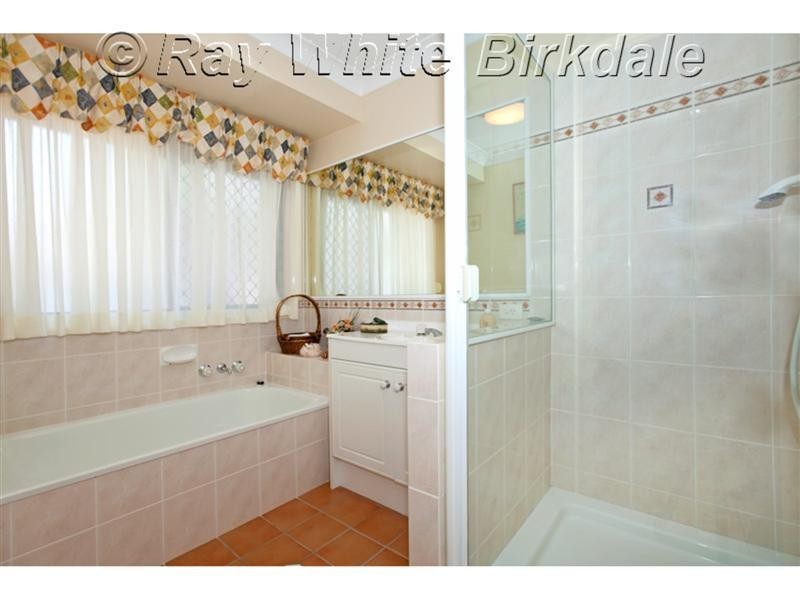 17 Orangegrove Court, Birkdale QLD 4159