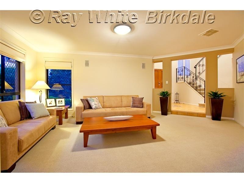 9 Fletcher Terrace, Ormiston QLD 4160