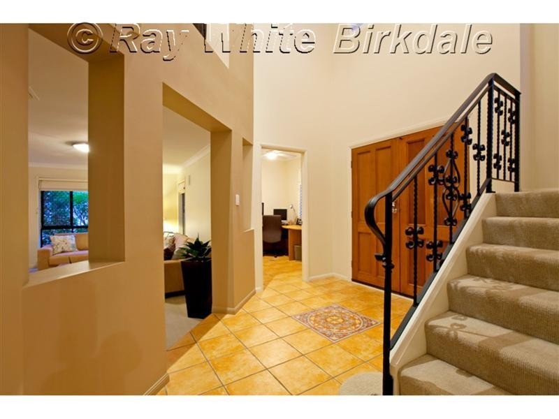 9 Fletcher Terrace, Ormiston QLD 4160