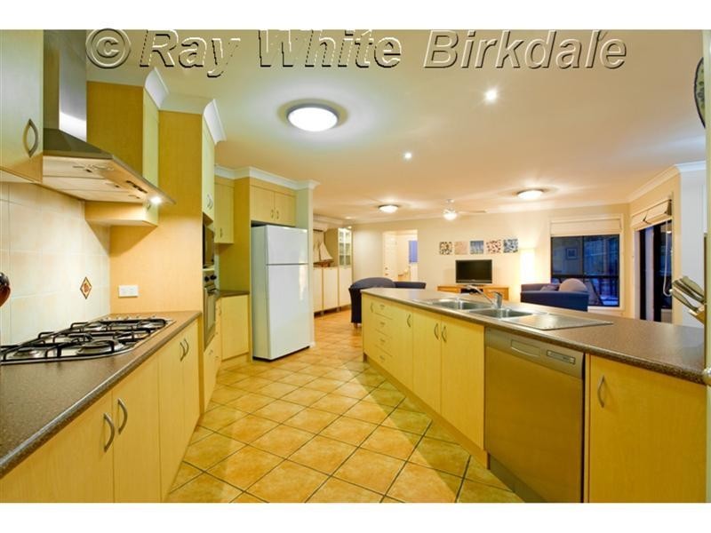 9 Fletcher Terrace, Ormiston QLD 4160