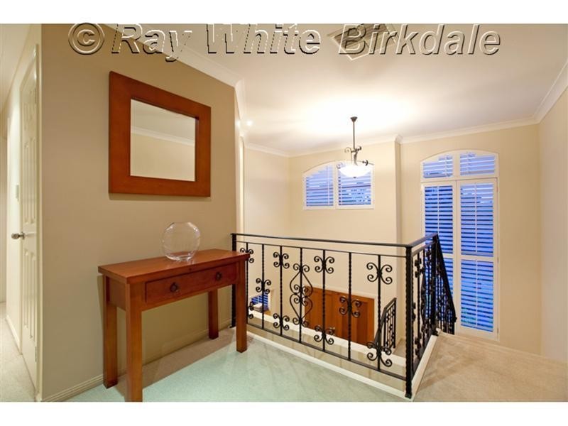 9 Fletcher Terrace, Ormiston QLD 4160