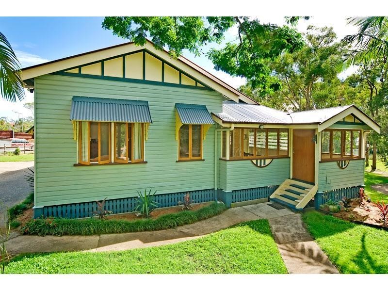 21 Mt Petrie Road, Belmont QLD 4153