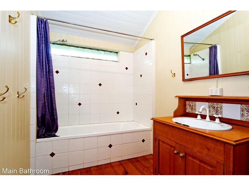 21 Mt Petrie Road, Belmont QLD 4153