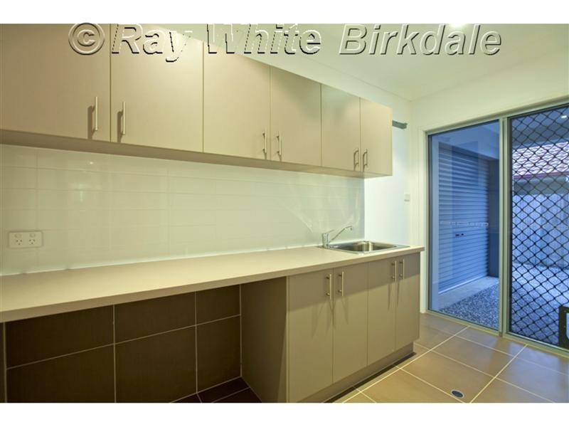 21 Windsong Court, Cleveland QLD 4163