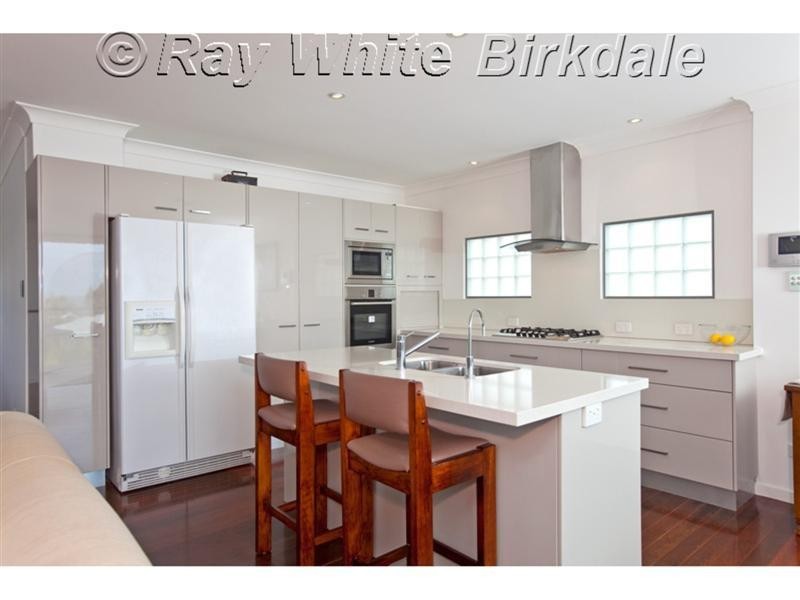 110 Melville Terrace, Manly QLD 4179