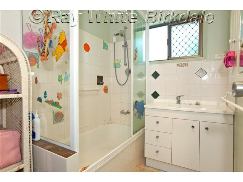 3 Emu Street, Birkdale QLD 4159