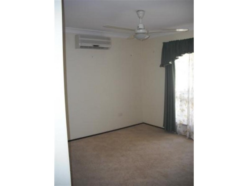 32 Rhoades Street, Capalaba QLD 4157