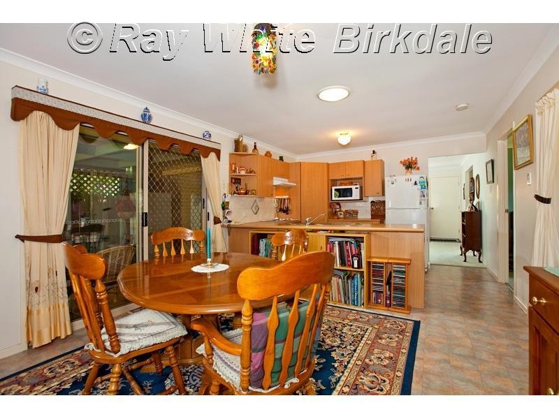 27 Lucy Court, Ormiston QLD 4160