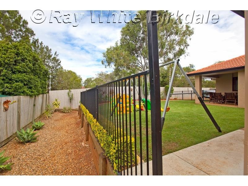 24 Carinyan Drive, Birkdale QLD 4159