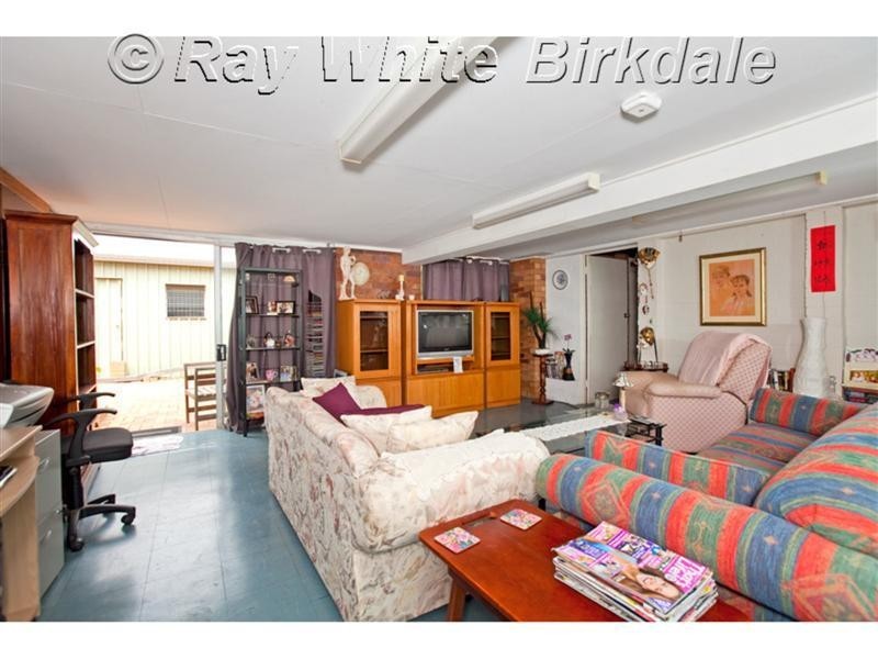 117 Gordon Parade, Manly QLD 4179