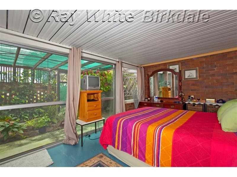 117 Gordon Parade, Manly QLD 4179