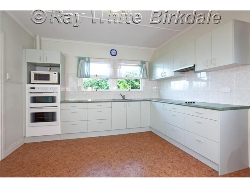 77 Melville Terrace, Wynnum QLD 4178