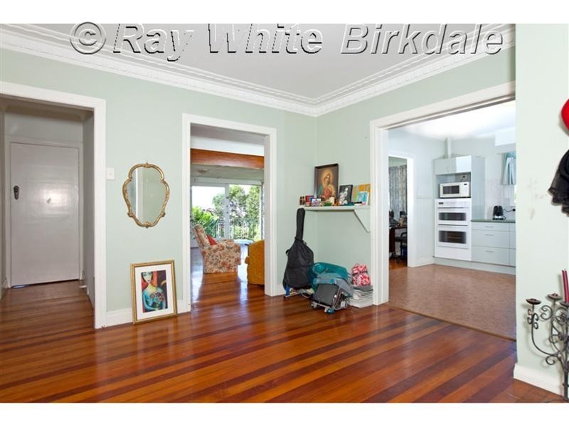 77 Melville Terrace, Wynnum QLD 4178