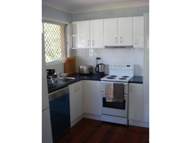 32 Glading Street, Manly West QLD 4179