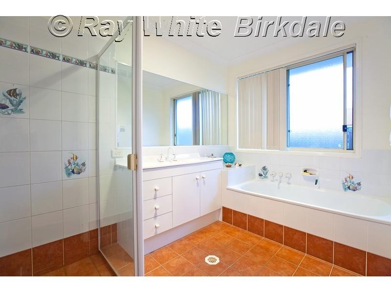 80 Barron Road, Birkdale QLD 4159