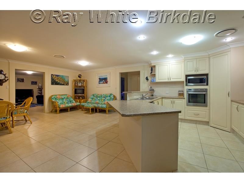 17 Thornlands Road, Thornlands QLD 4164