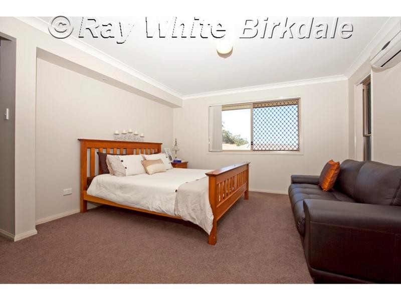 2 Kelby Close, Redland Bay QLD 4165