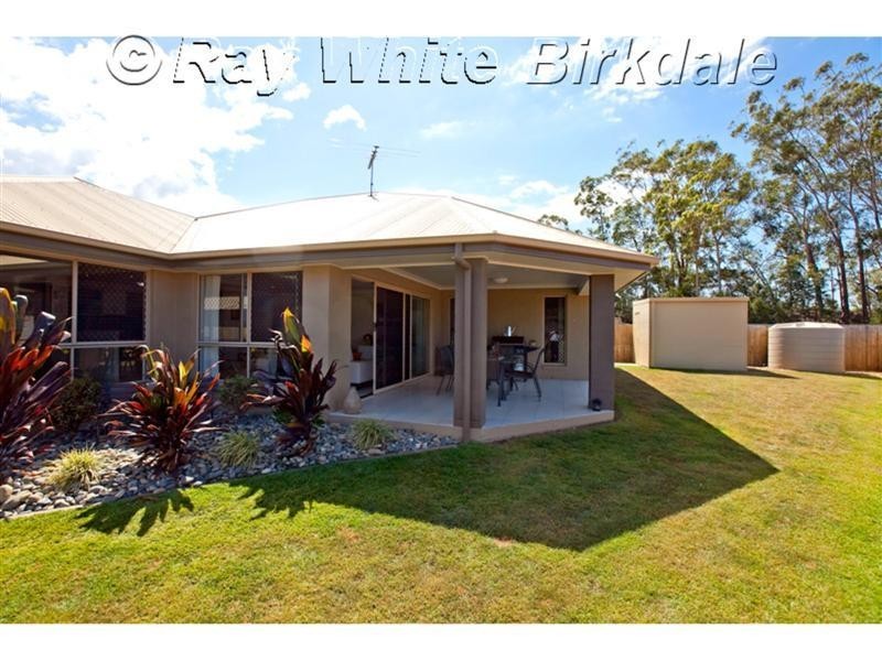 2 Kelby Close, Redland Bay QLD 4165