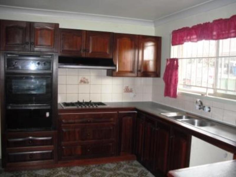 302 QUEENS Esplanade, Thorneside QLD 4158