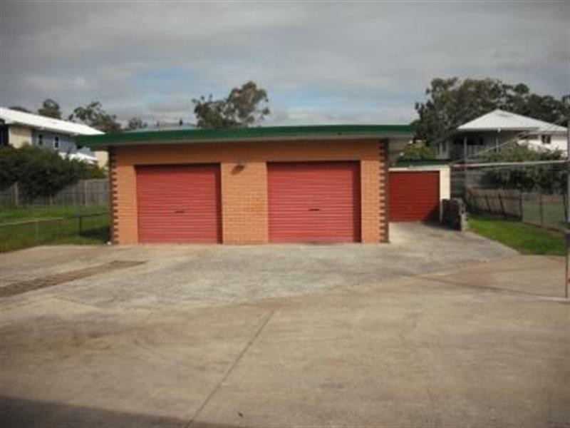 302 QUEENS Esplanade, Thorneside QLD 4158