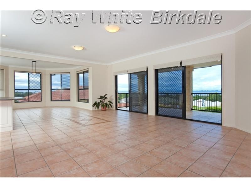 31 Saunders Place, Wynnum QLD 4178