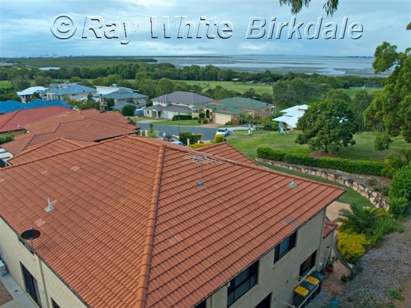 31 Saunders Place, Wynnum QLD 4178