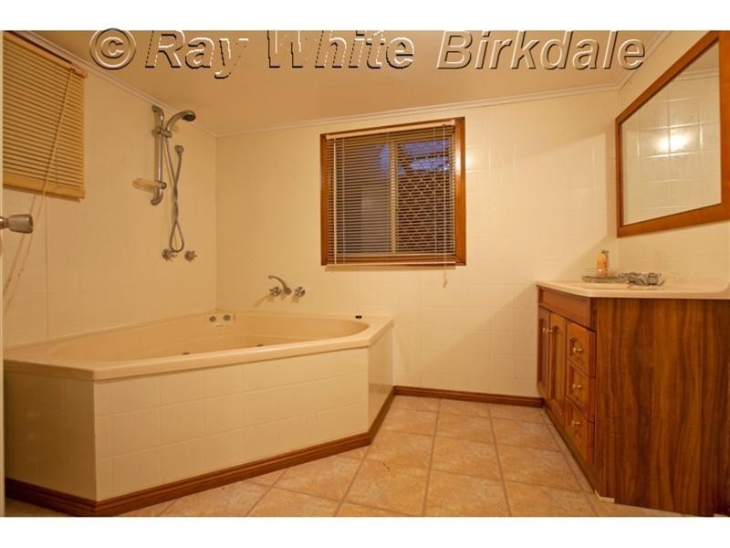30 Pitt Road, Birkdale QLD 4159