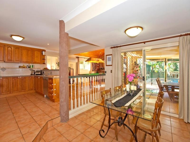 87 Creek Road, Birkdale QLD 4159