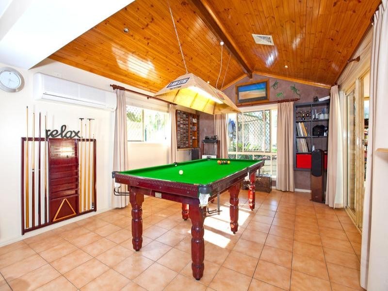 87 Creek Road, Birkdale QLD 4159