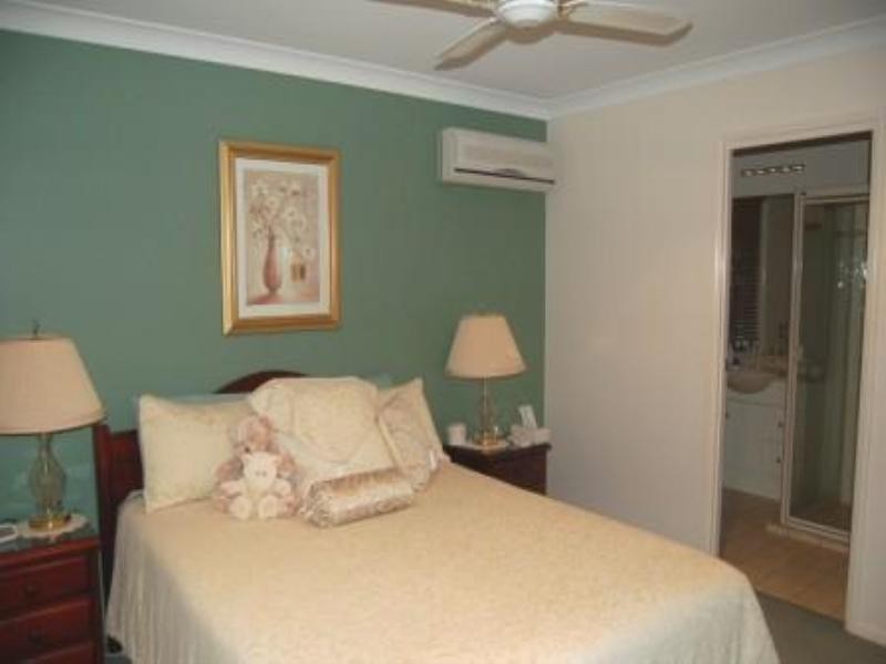 13 Doncaster Place, Alexandra Hills QLD 4161